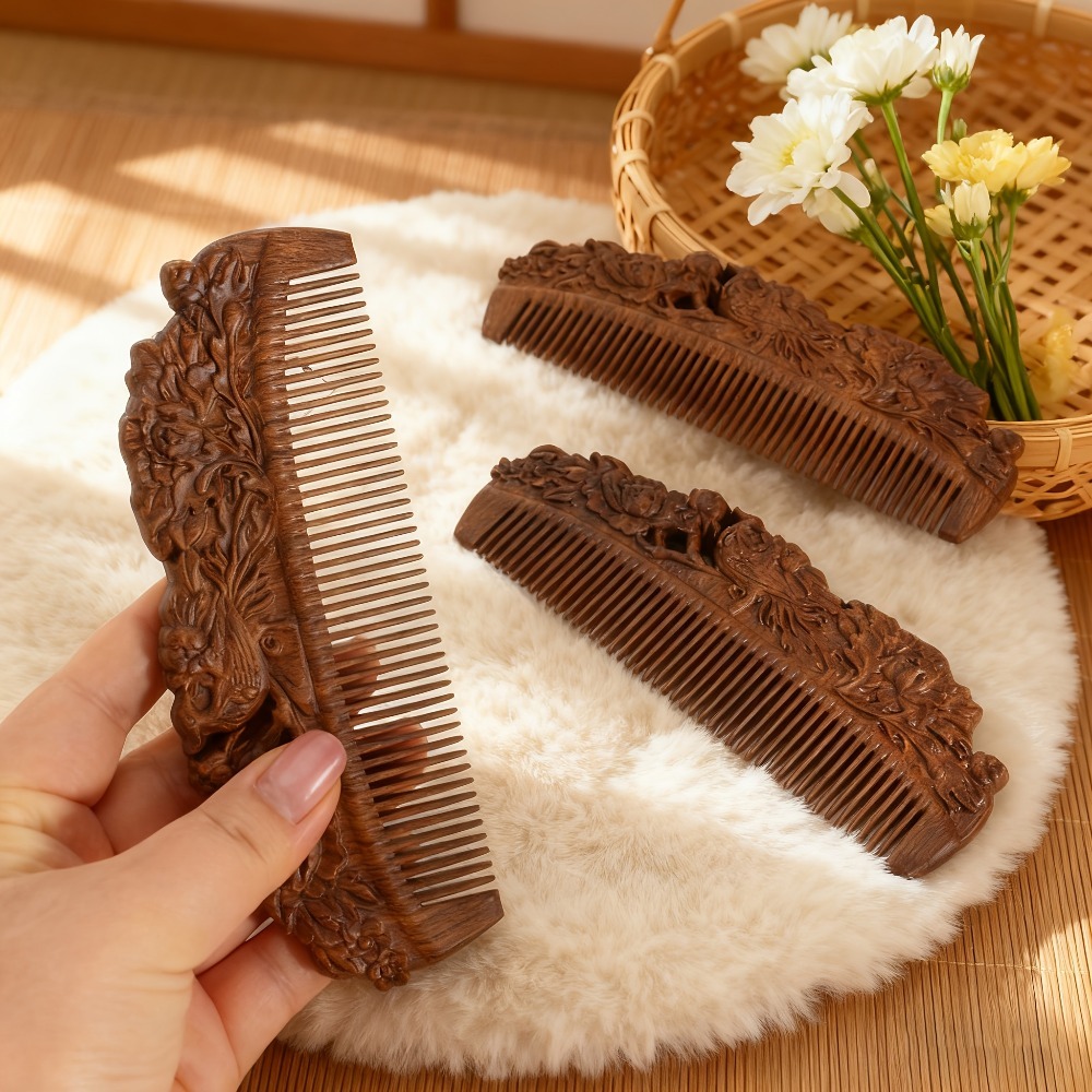 Hair Care Japanese - Peigne en bois naturel sculpté à